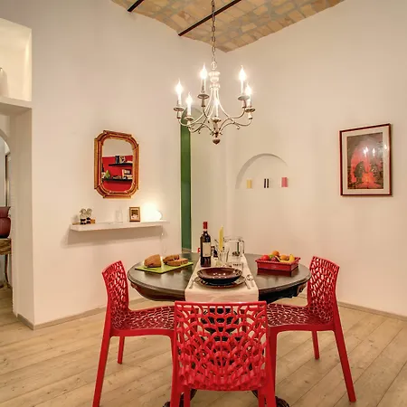 Apartment Aweshome - Scarlet Dream Rome