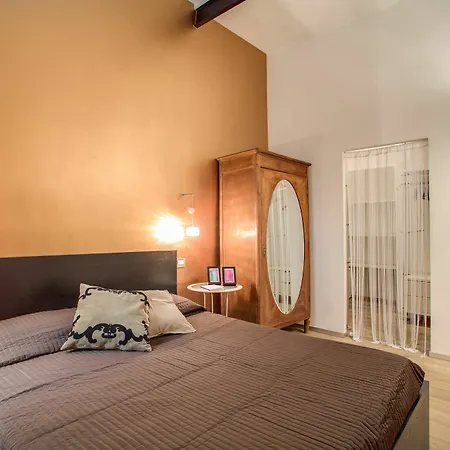 Apartment Aweshome - Scarlet Dream *